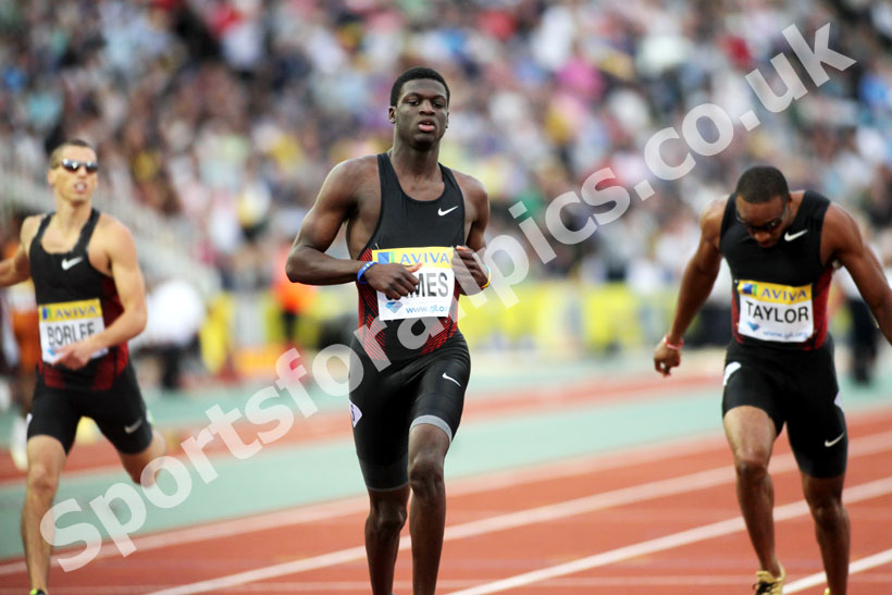 Kirani James wins the 400 metres, 2011 Aviva London Grand Prix
